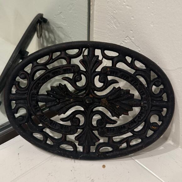 Vintage Black Cast Iron Oval Trivet with Scroll Motif - Picture 3 of 7